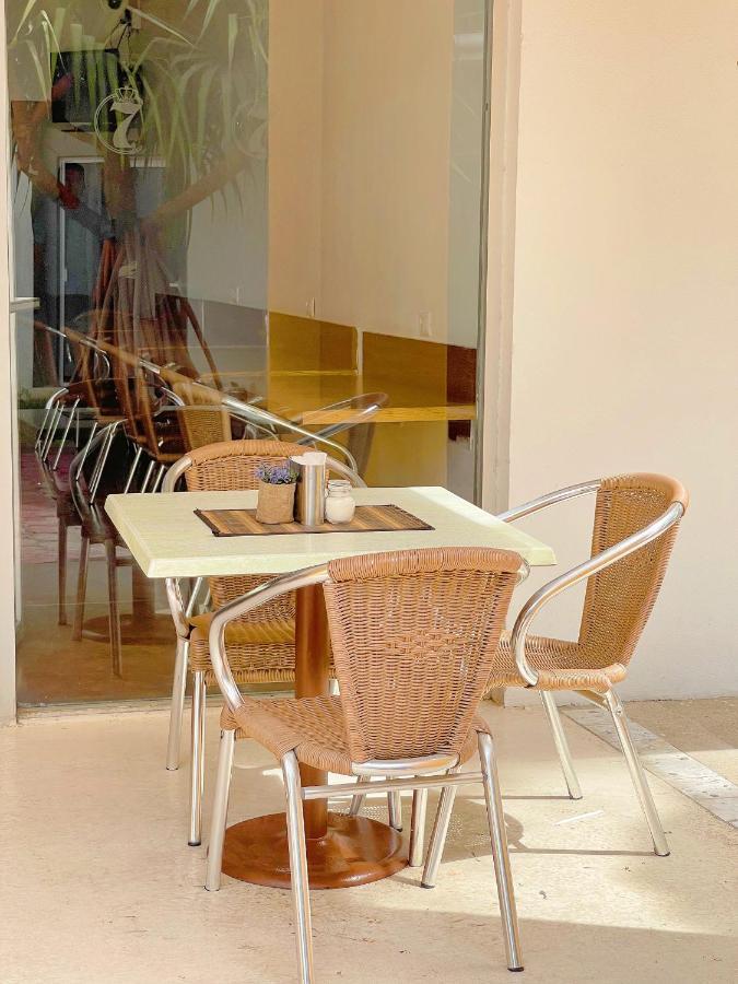 Seven Crown Express & Suites By Kavia Cabo San Lucas Exterior photo