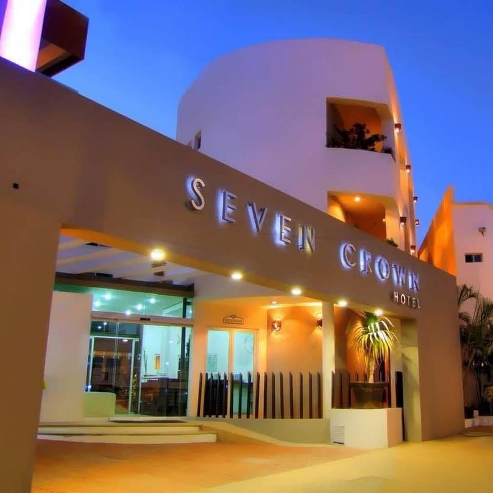 Seven Crown Express & Suites By Kavia Cabo San Lucas Exterior photo