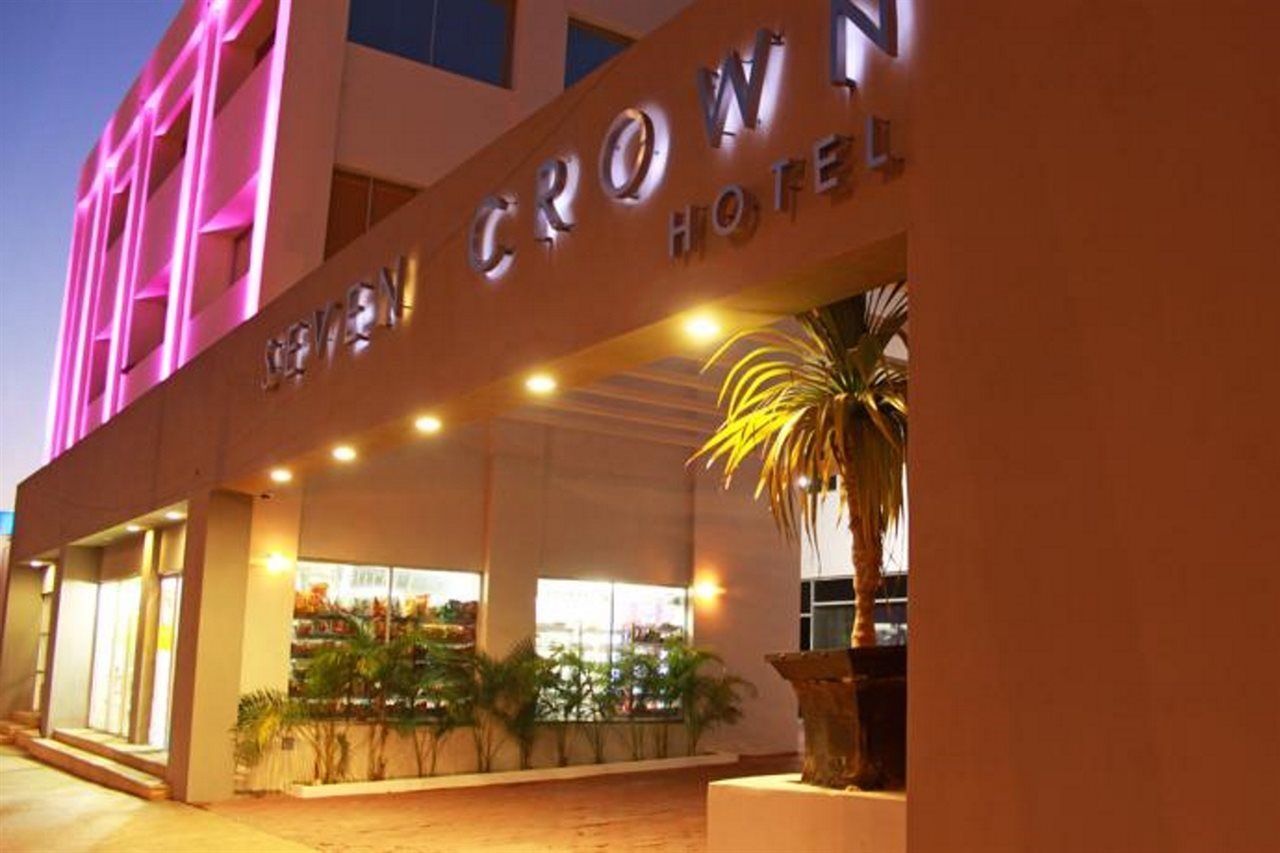 Seven Crown Express & Suites By Kavia Cabo San Lucas Exterior photo